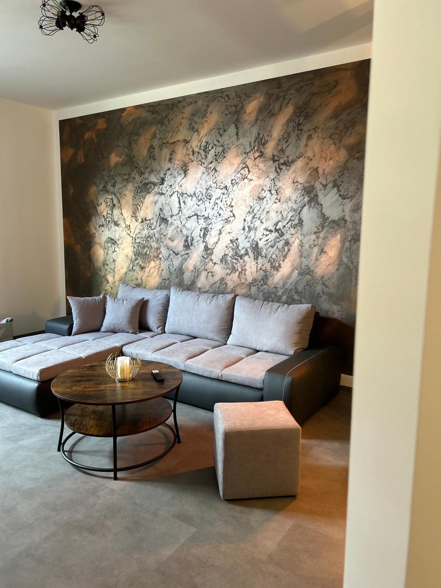 Rene Apartment